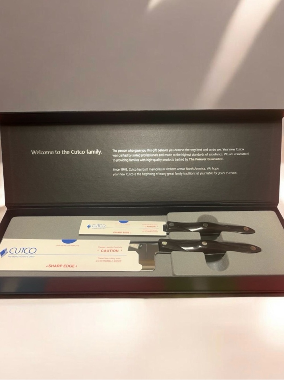None Cutco knife set
